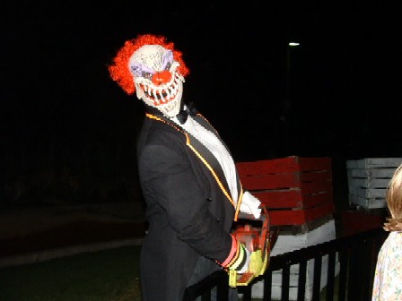 chainsawclown_205.jpg