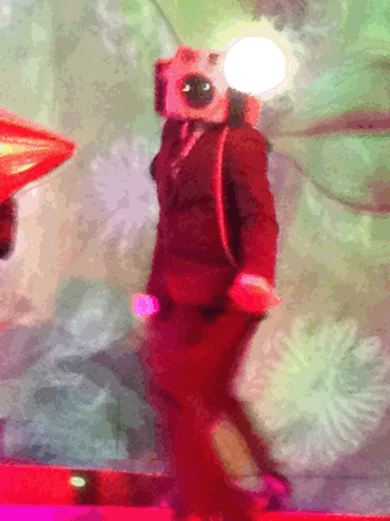 f7omUqU.gif